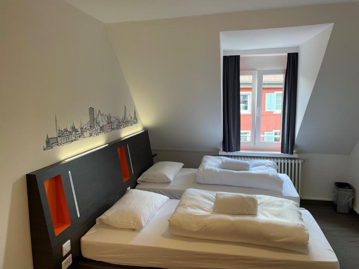 Easyhotel Zuerich Limmatplatz Eksteriør bilde