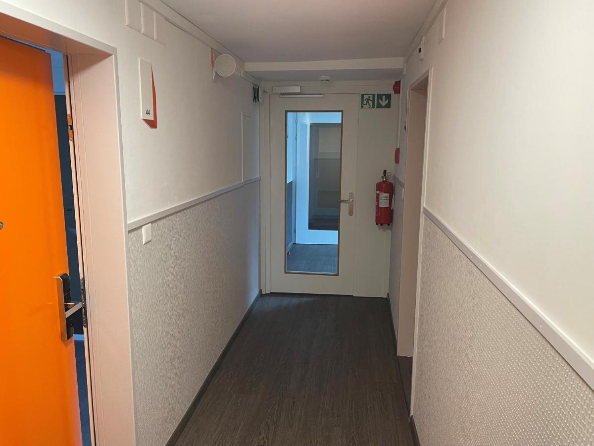 Easyhotel Zuerich Limmatplatz Eksteriør bilde